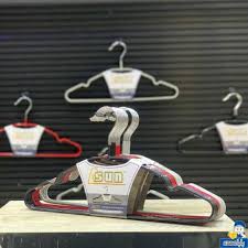 چوب لباسی مفتولی