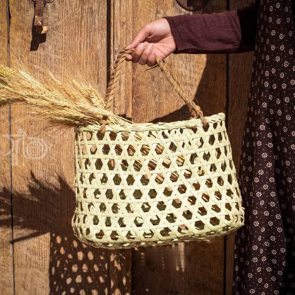 کیف حصیری زیبا با ساقه برنج